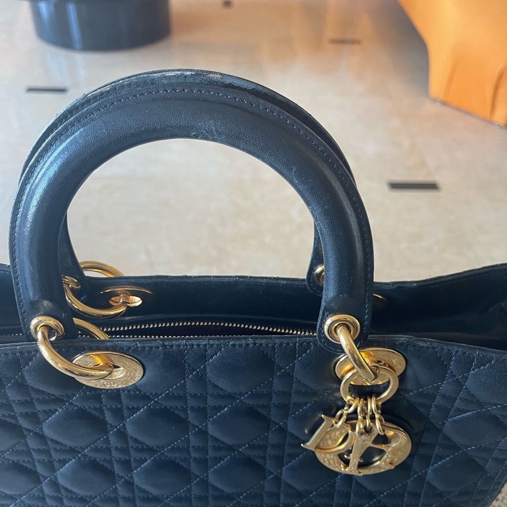 DIOR ICONIC BAG - Picture 8 of 14